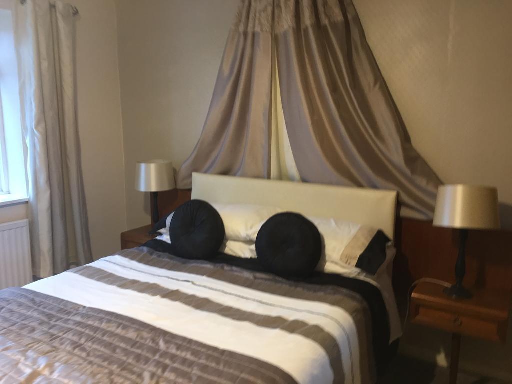 Ferrybridge Hotel Dunfermline Zewnętrze zdjęcie